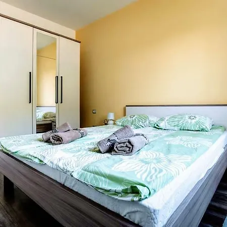 Mediterraneo Apartment *